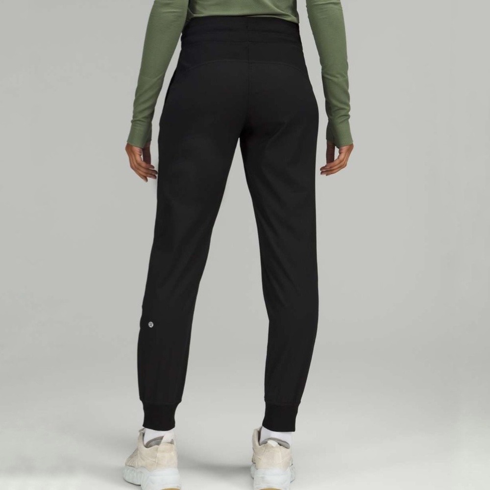 Lululemon | Dance Studio Mid Rise Jogger Black Size 8